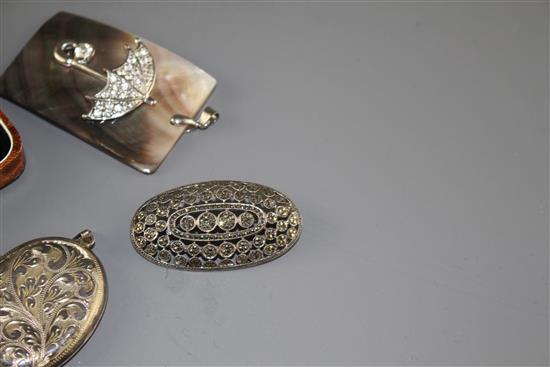 Mixed items including costume jewellery, modern silver oval pendant, white metal bangle and a jewellery box.